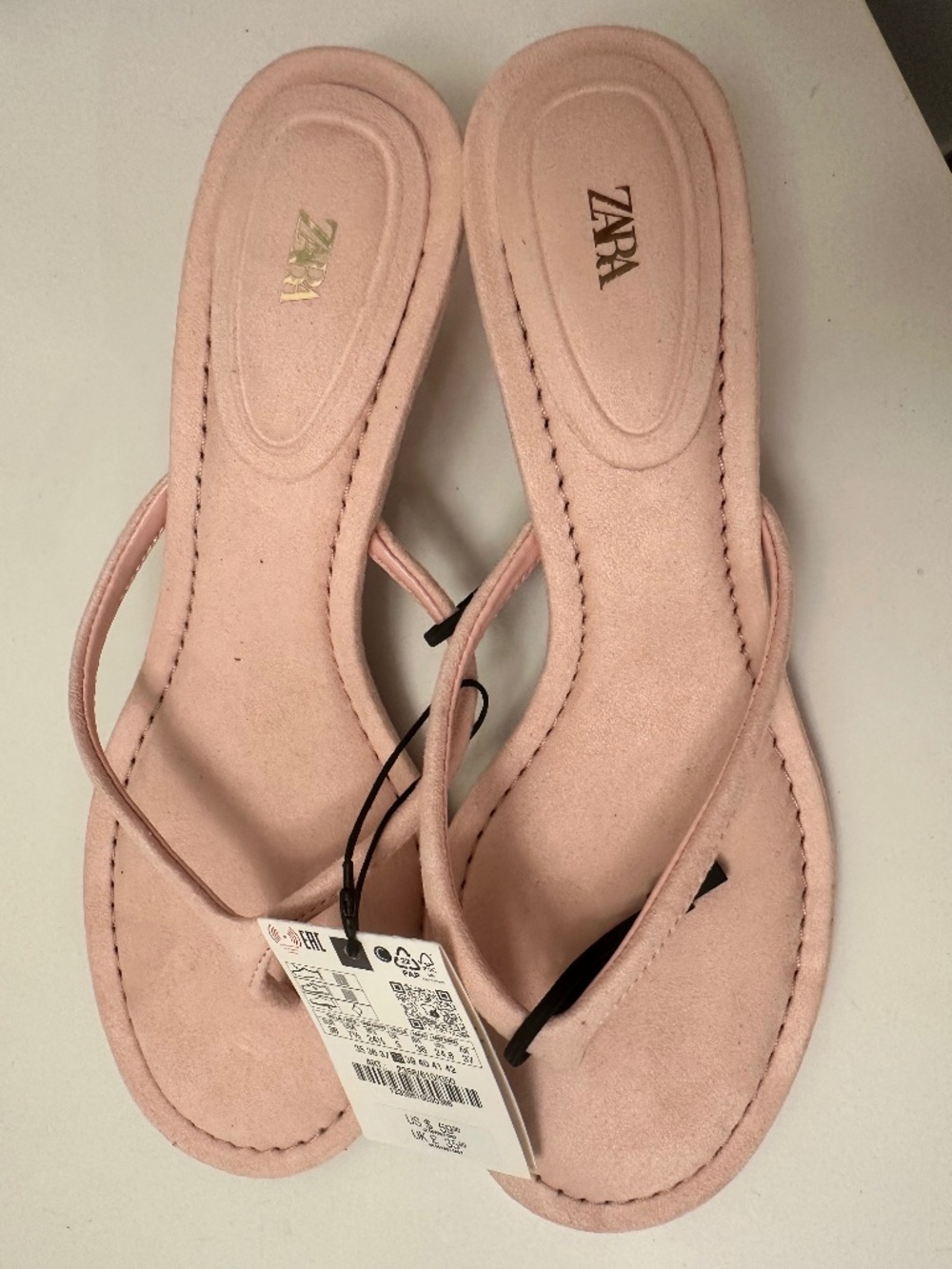 Brand new with tags (NWT) Zara Kitten Heel Sandals Size 8